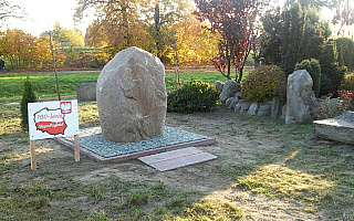 Obelisk na 100-lecie niepodległości podzielił mieszkańców Pielgrzymowa w gminie Kozłowo